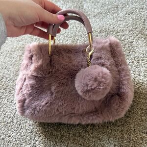 Faux Fur Handbag in Mauve